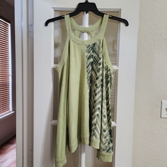 NWOT Cato XL Green Colorblock Cold Shoulder Sweater Top Cutout Neck - Picture 3 of 13